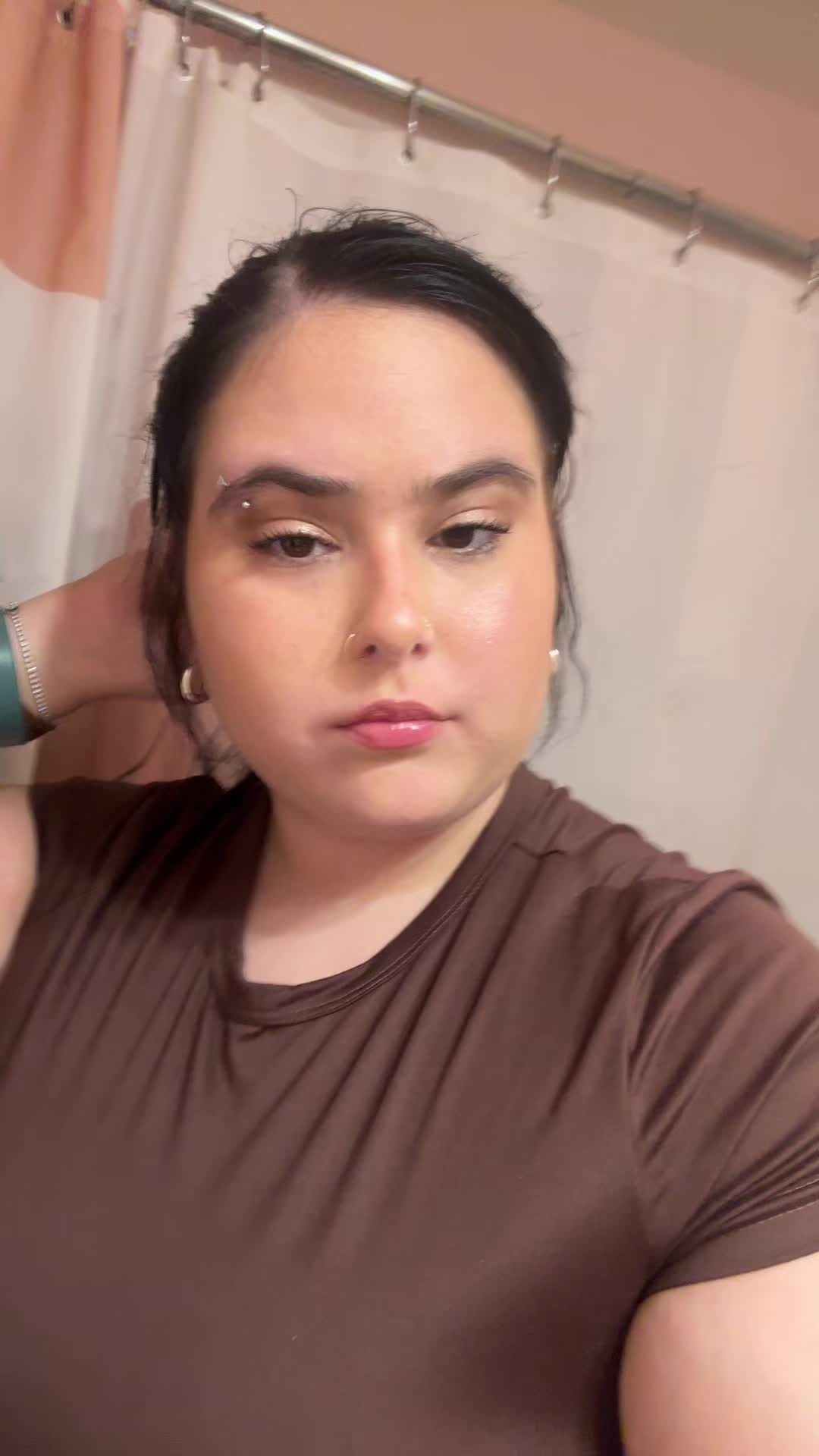 @maddie👩🏼🦲