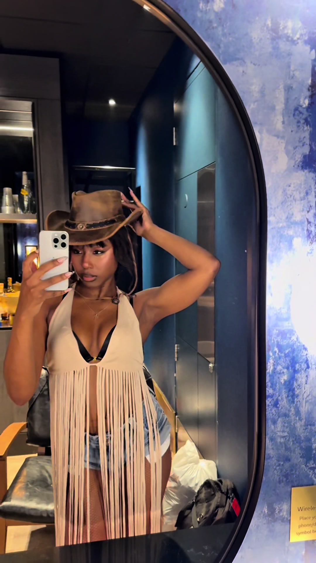 @keniicole
