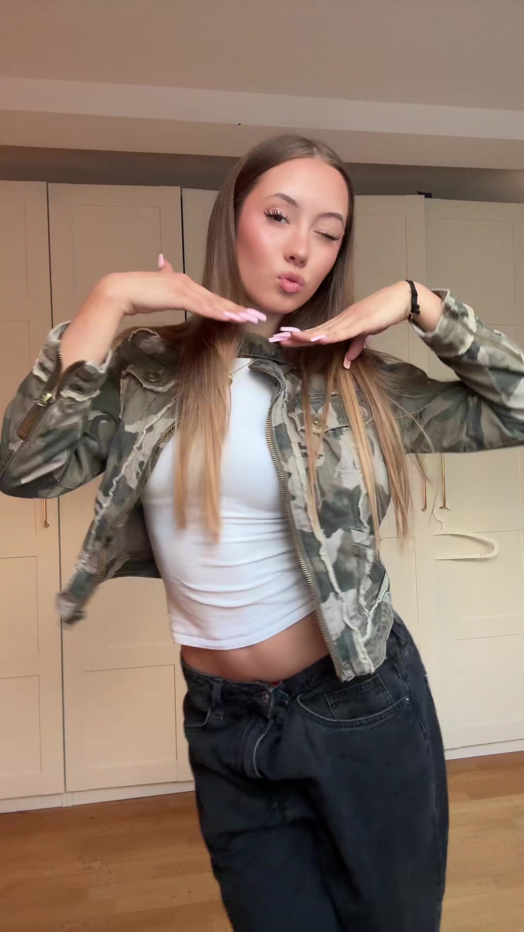 @hanianockiewicz