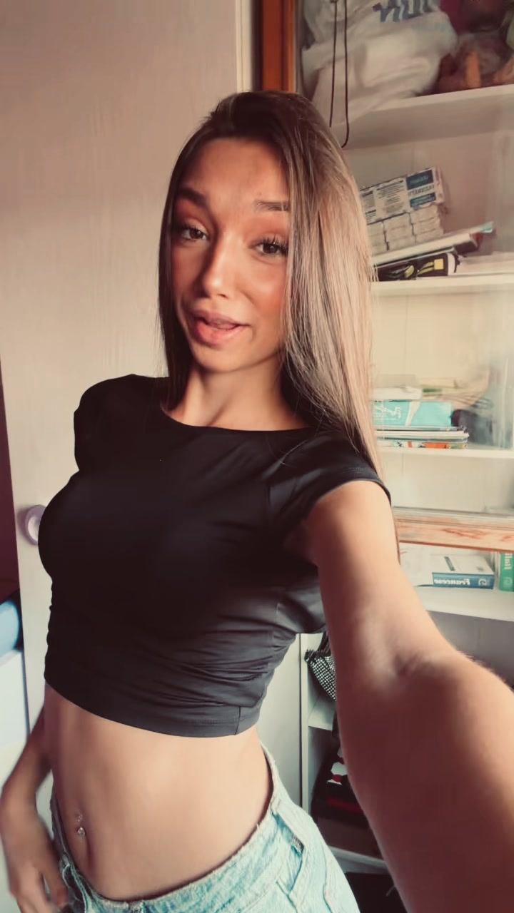 @lara🤍