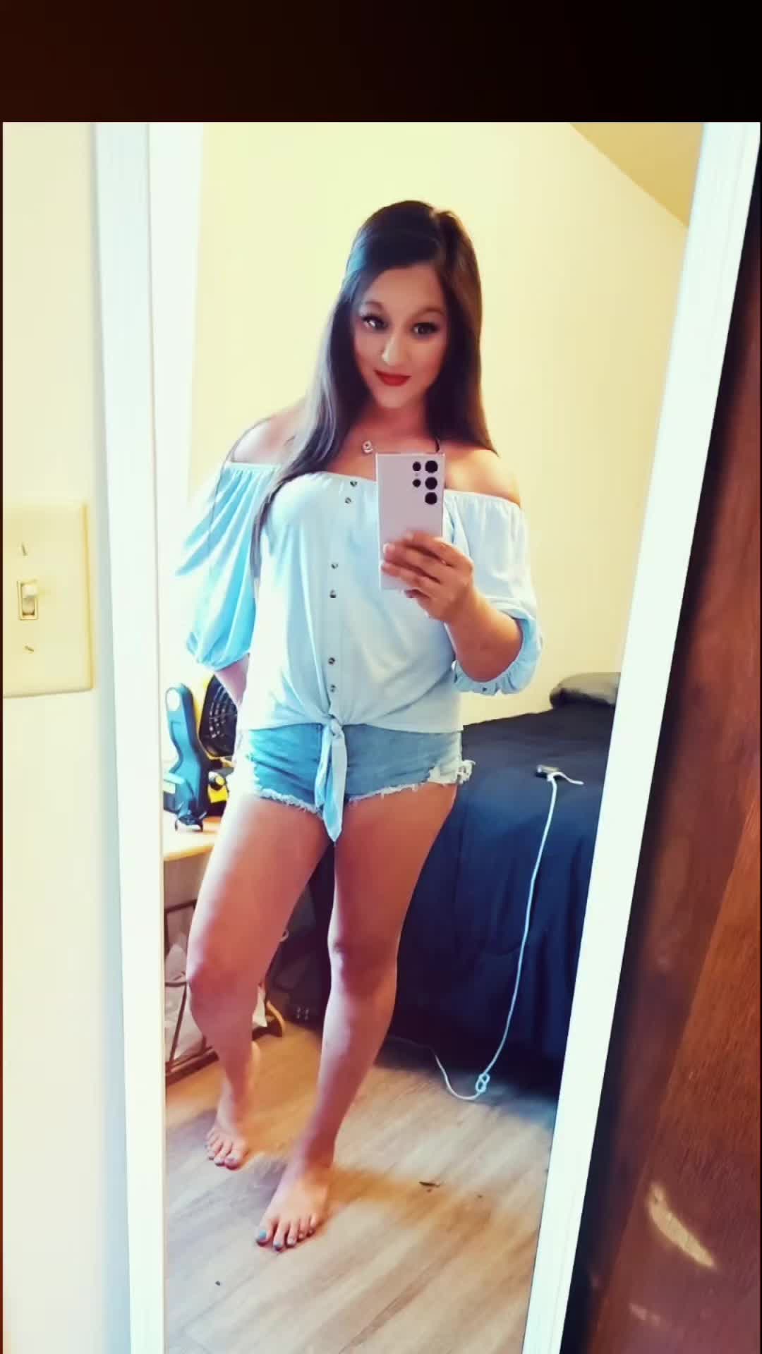 @XoXo.Brit 🖤