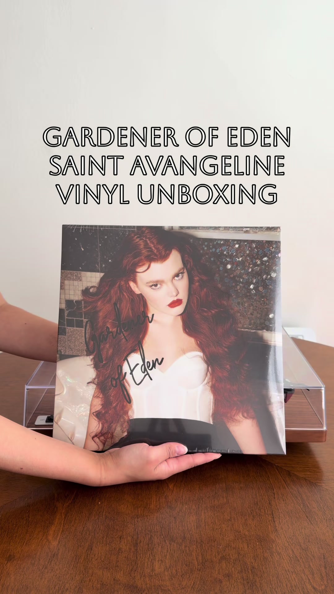 @natali’s vinyl