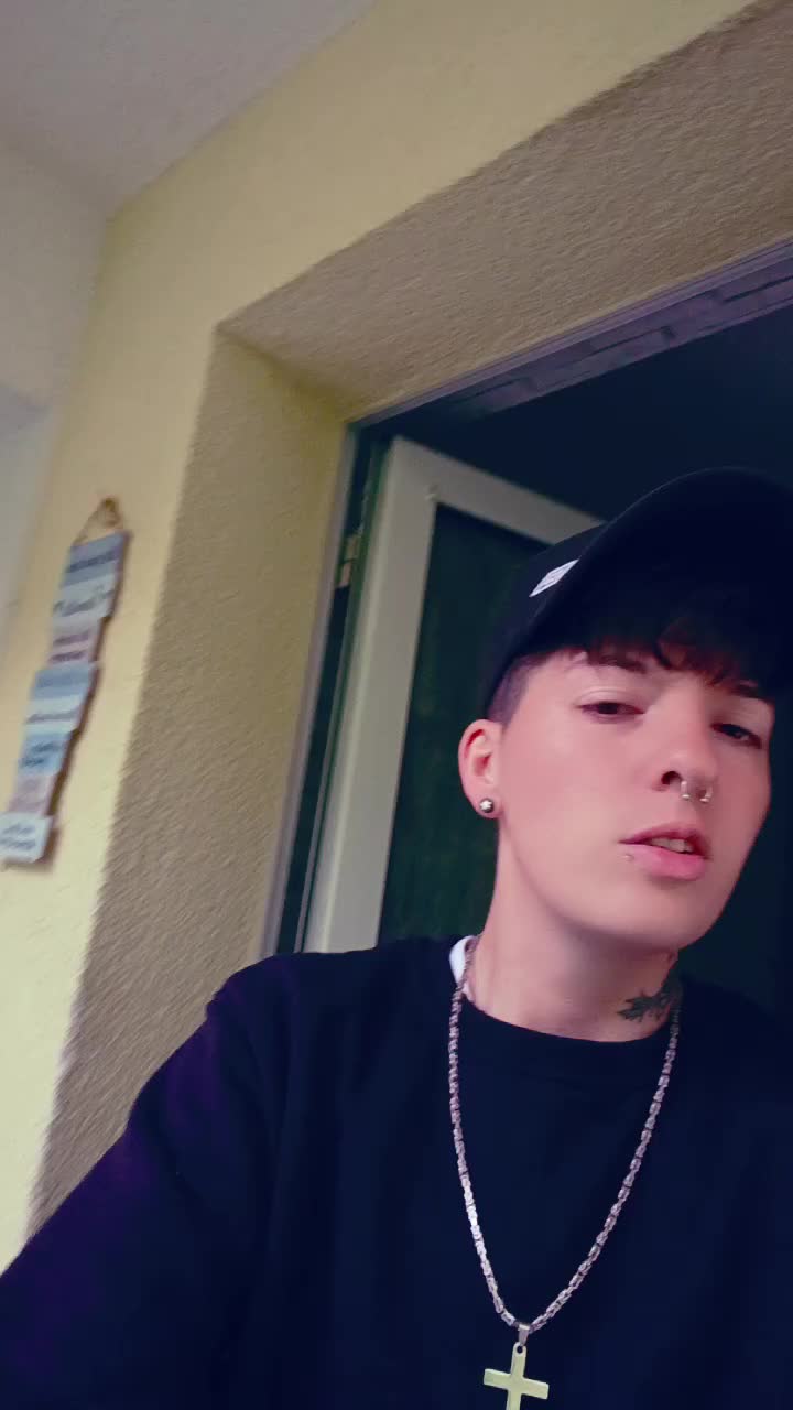 @Kingslowly