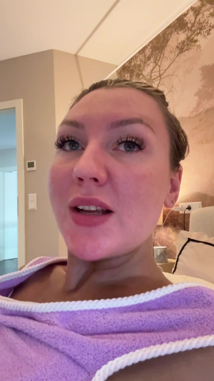 @kristinathrills