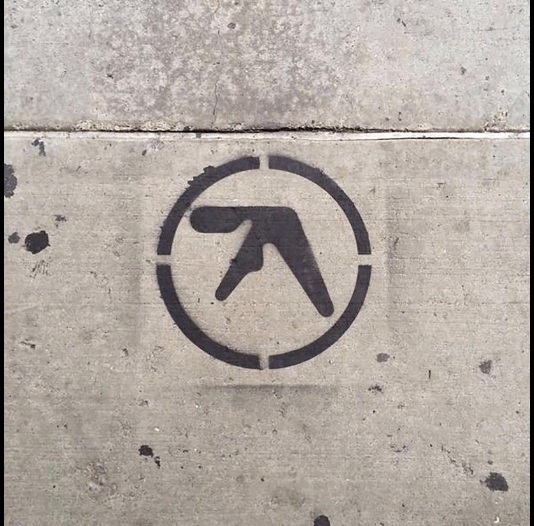 @🪖