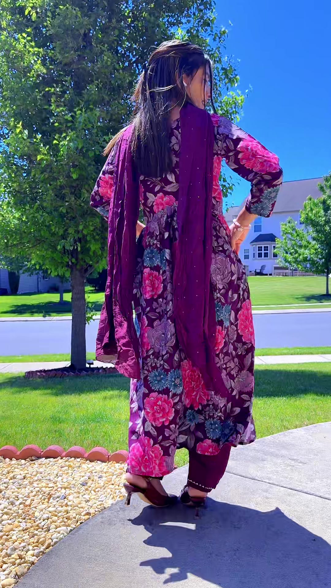 @Queen_Diya02