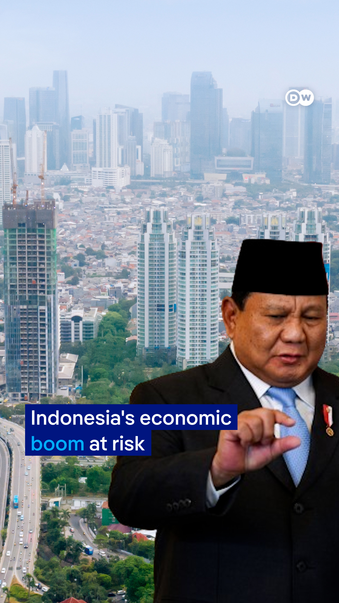 @DW News