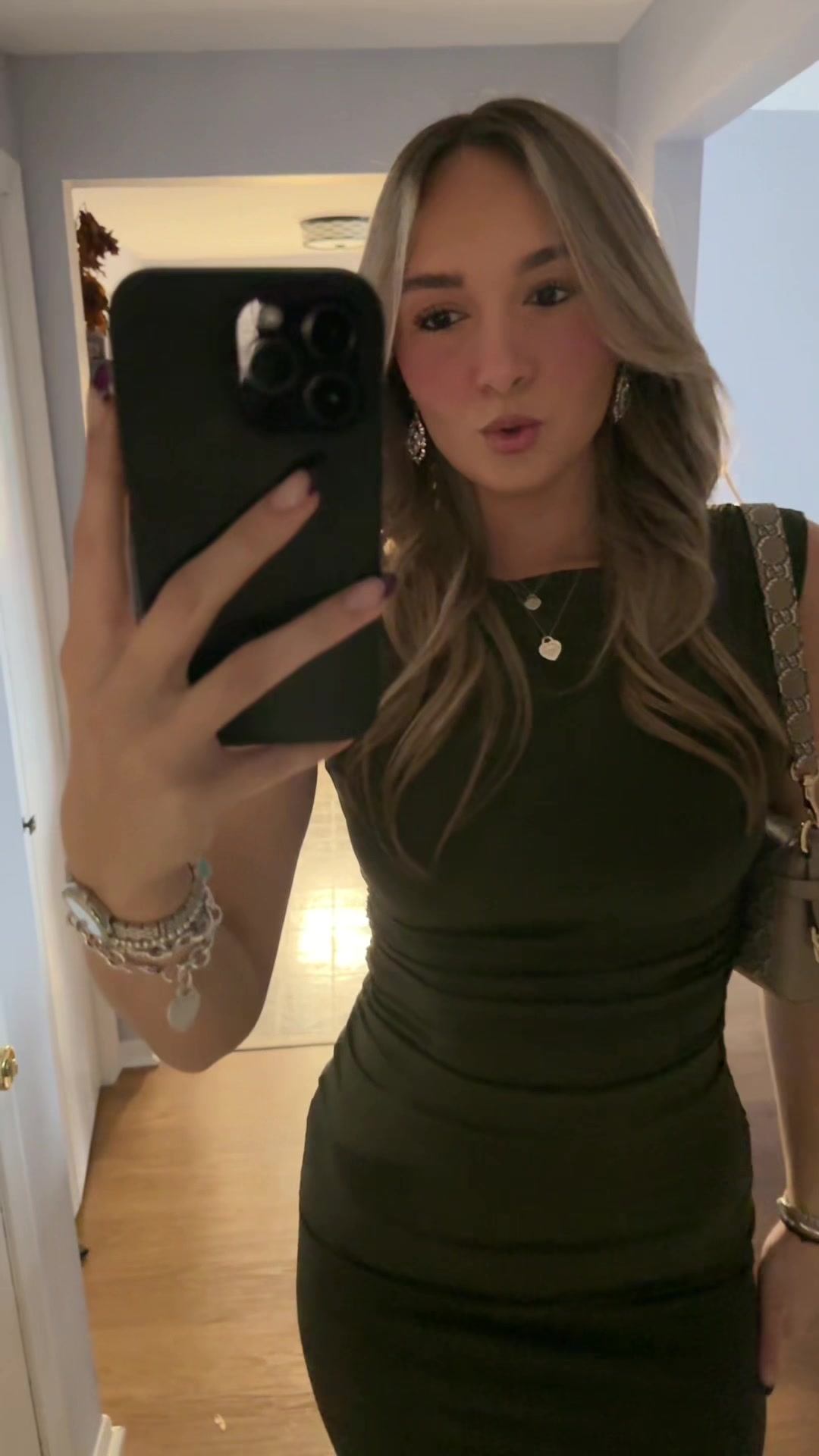 @anna