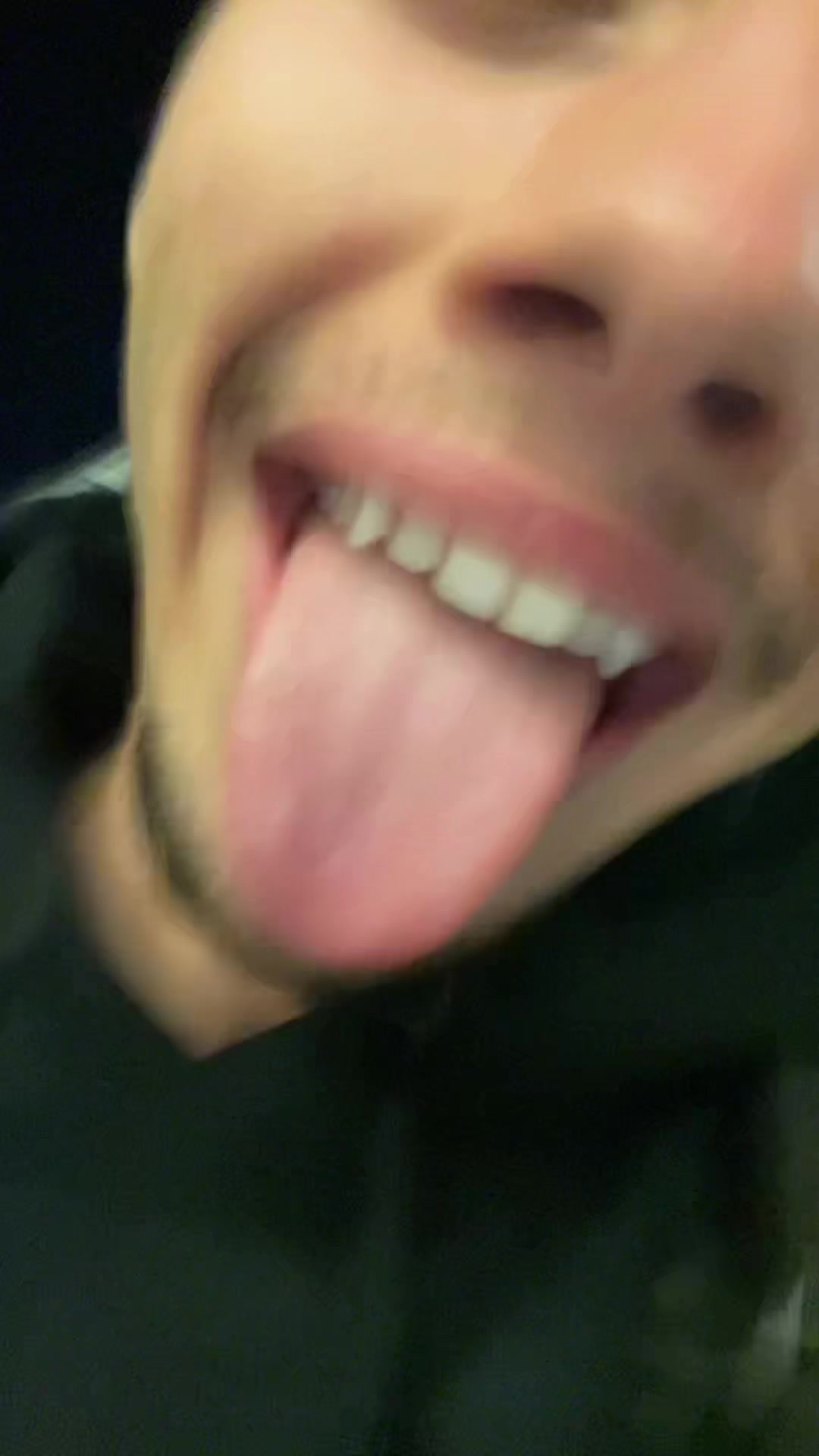 @Jorgito