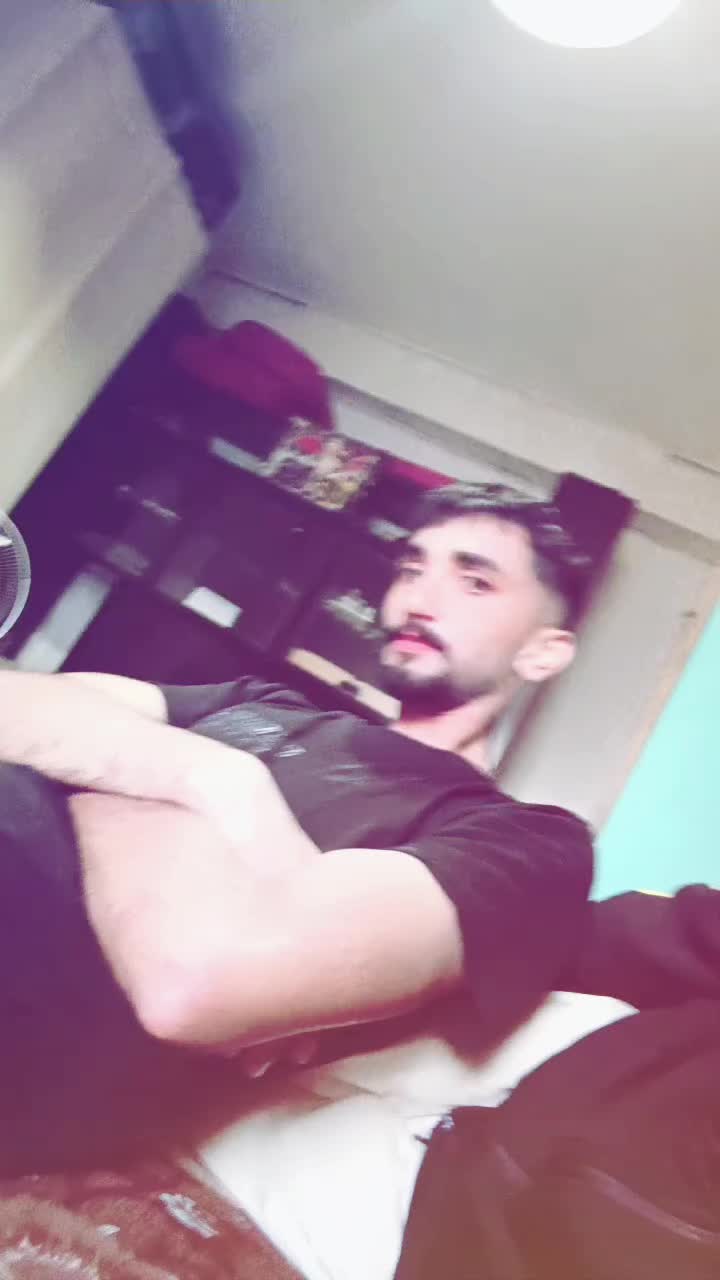 @Meeran Dar 🇮🇹