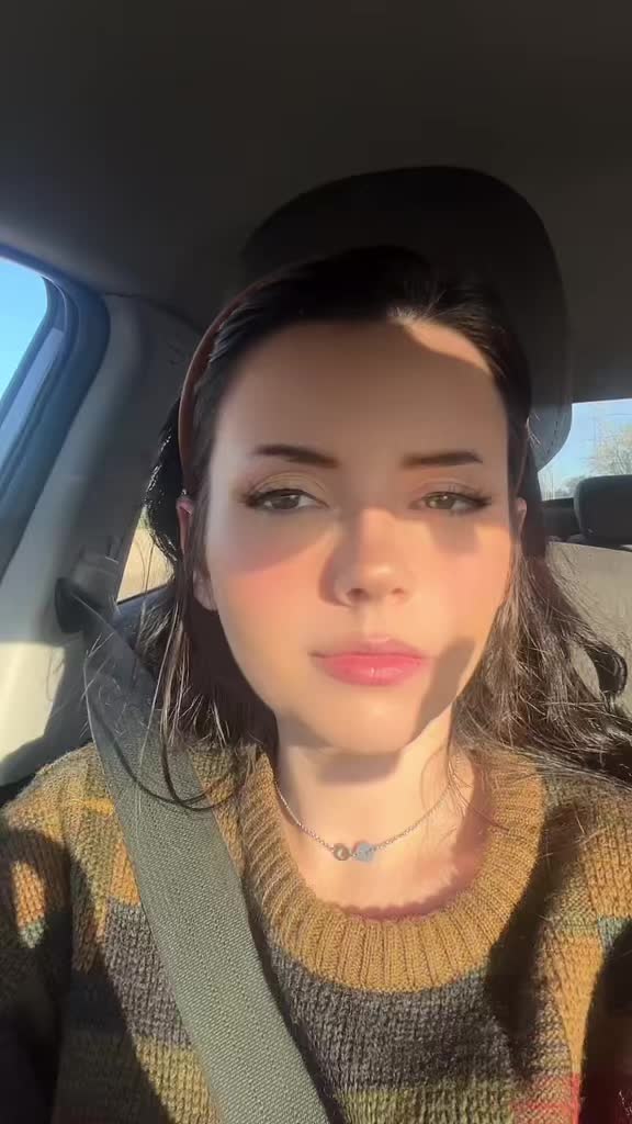 @karliebbrooks