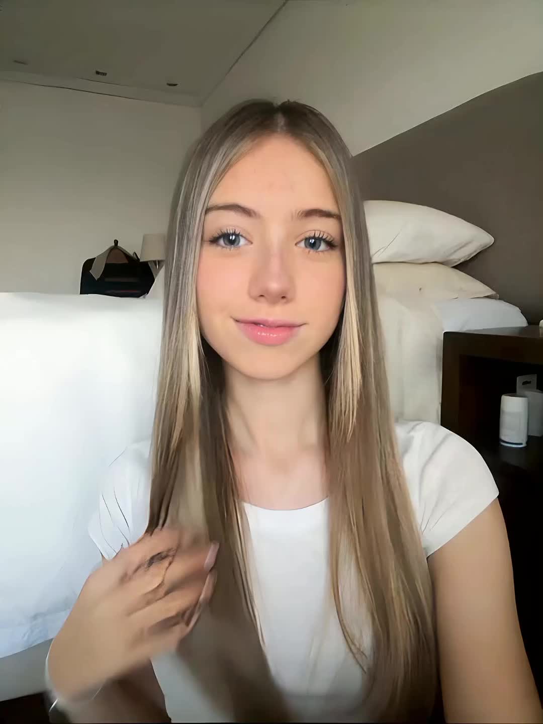@𝓬𝓪𝓽𝓪