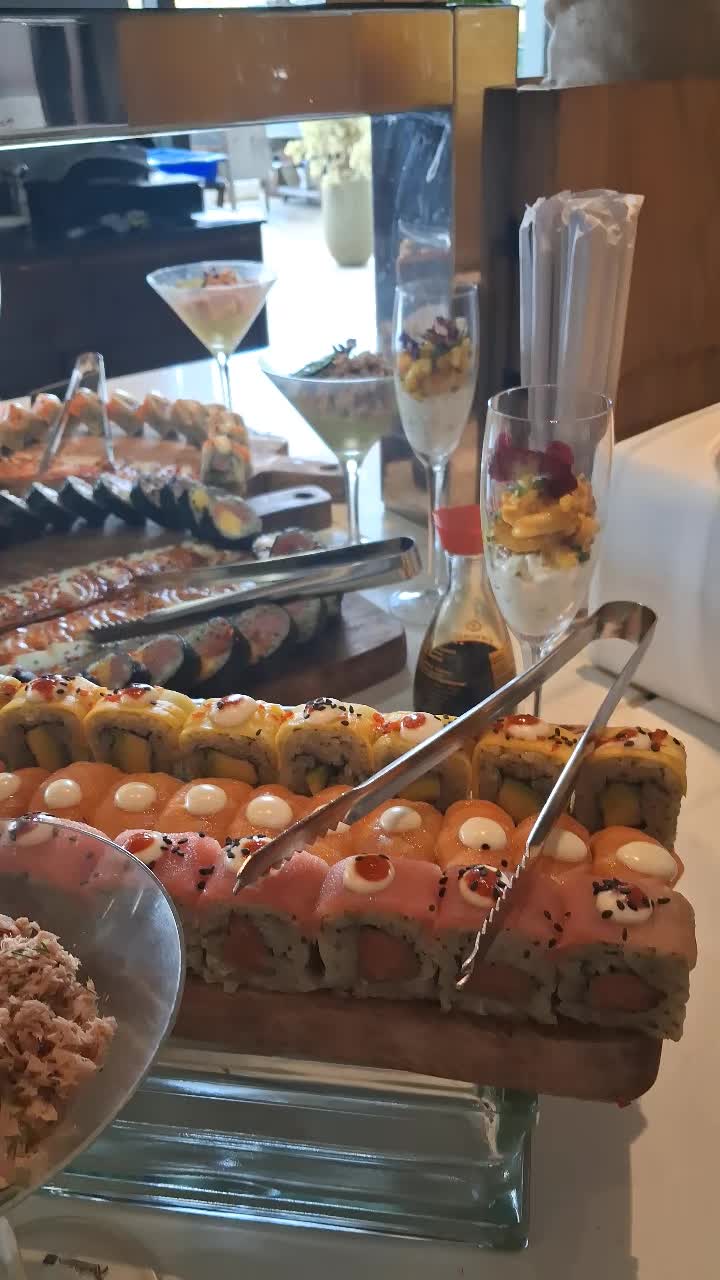 @authenticsushibar