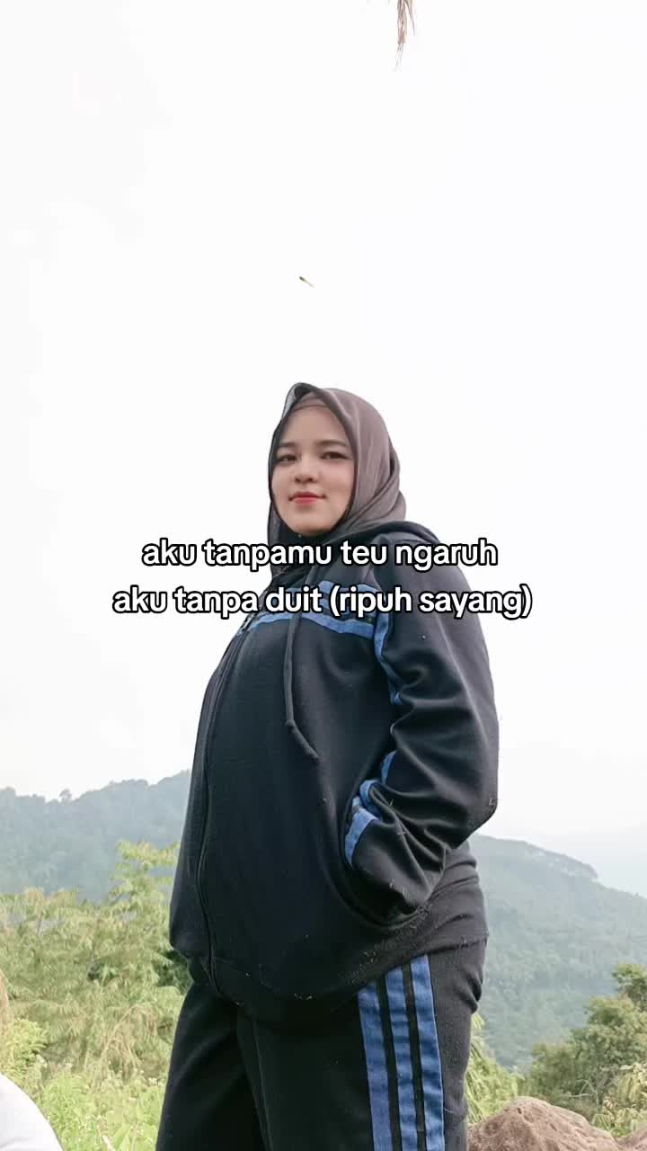 @dindaghaniya