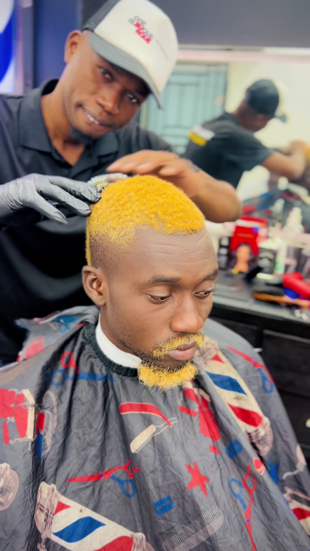 @fabricedort Barber
