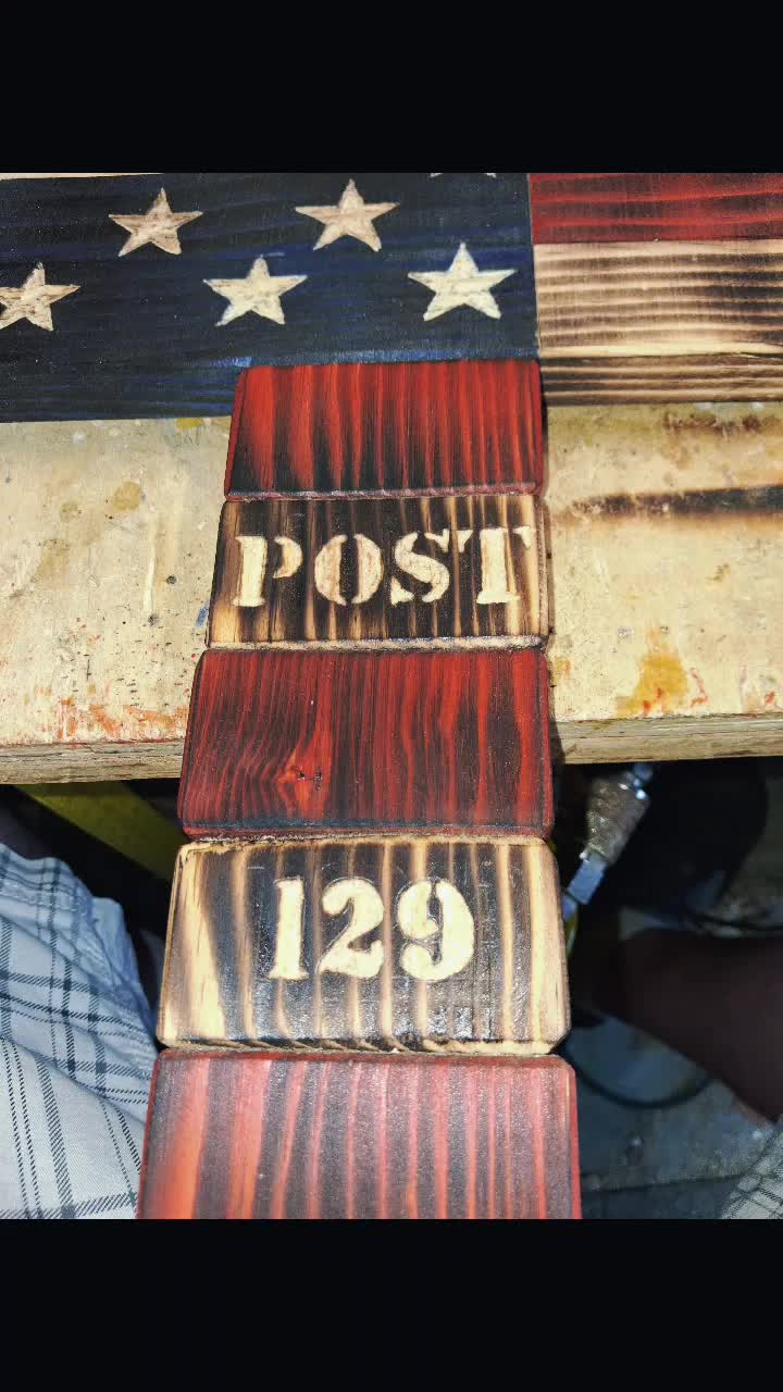 @Jason Woodworker/Artist