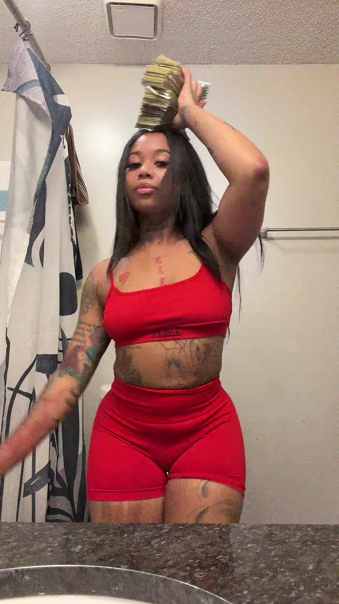 @Queensbaby22
