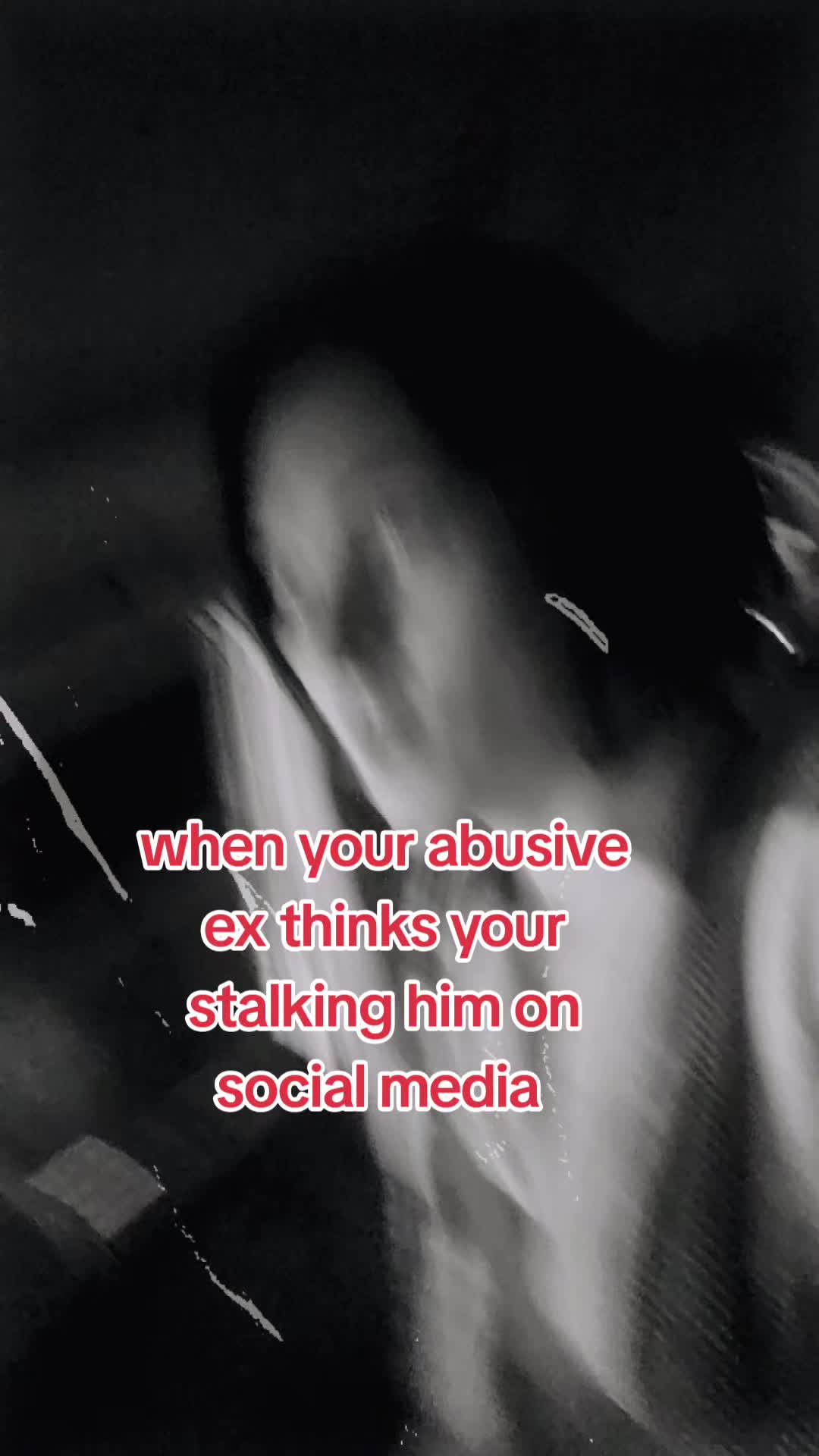 @Devine_Foxi
