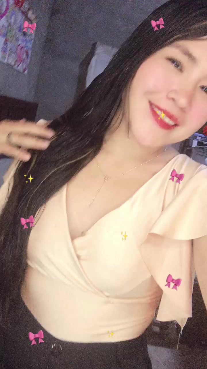@𝙻𝚎𝚜🍓