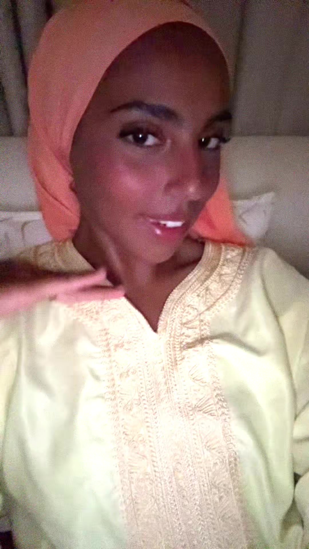@zahraa.bdf