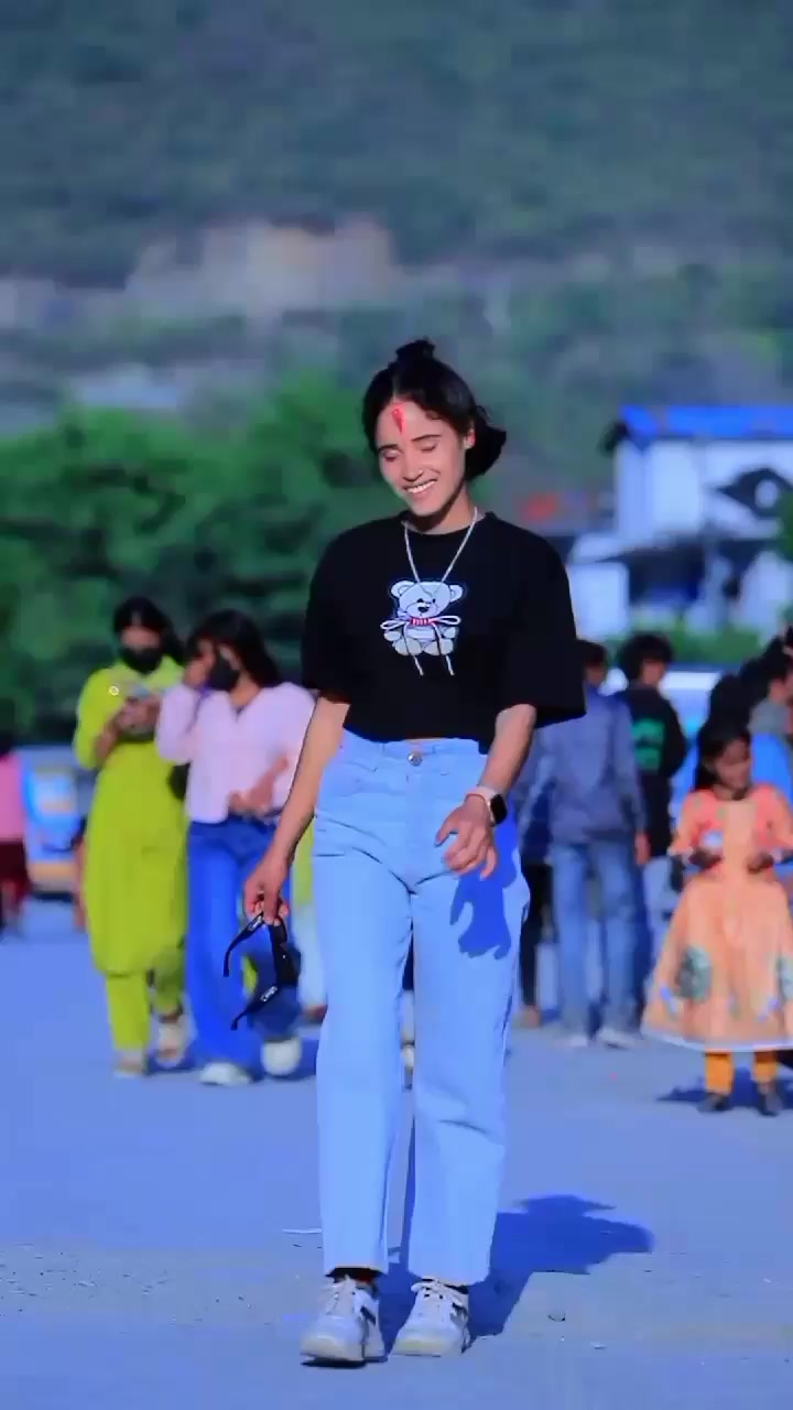 @Laxmi Upadhyay❣️