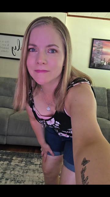@✨️EricaVibes❌️