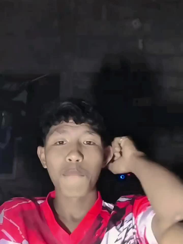 @Y. O. N. I. Z🇧🇷🇮🇩