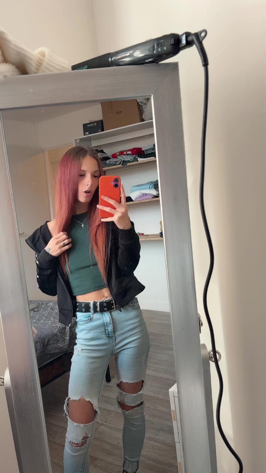 @Nini🖤🏳️🌈