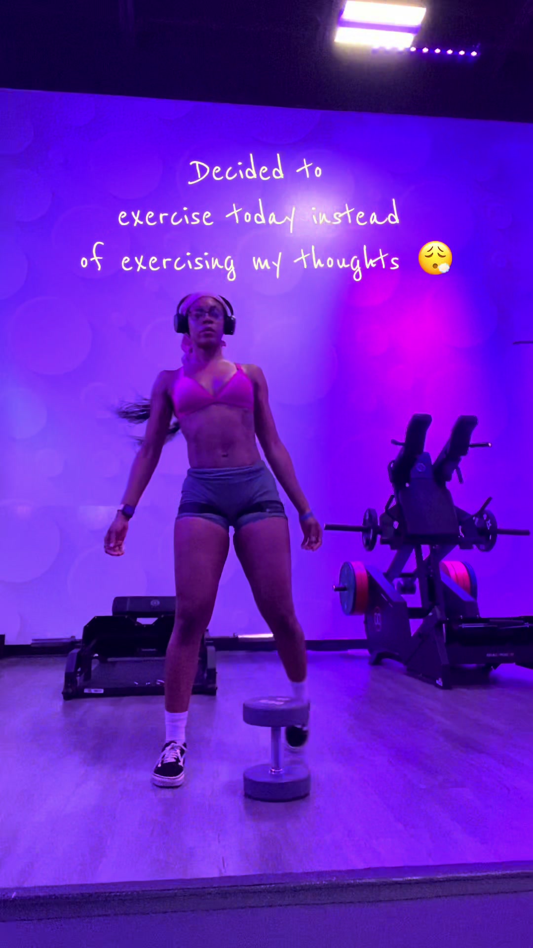 @Chisara