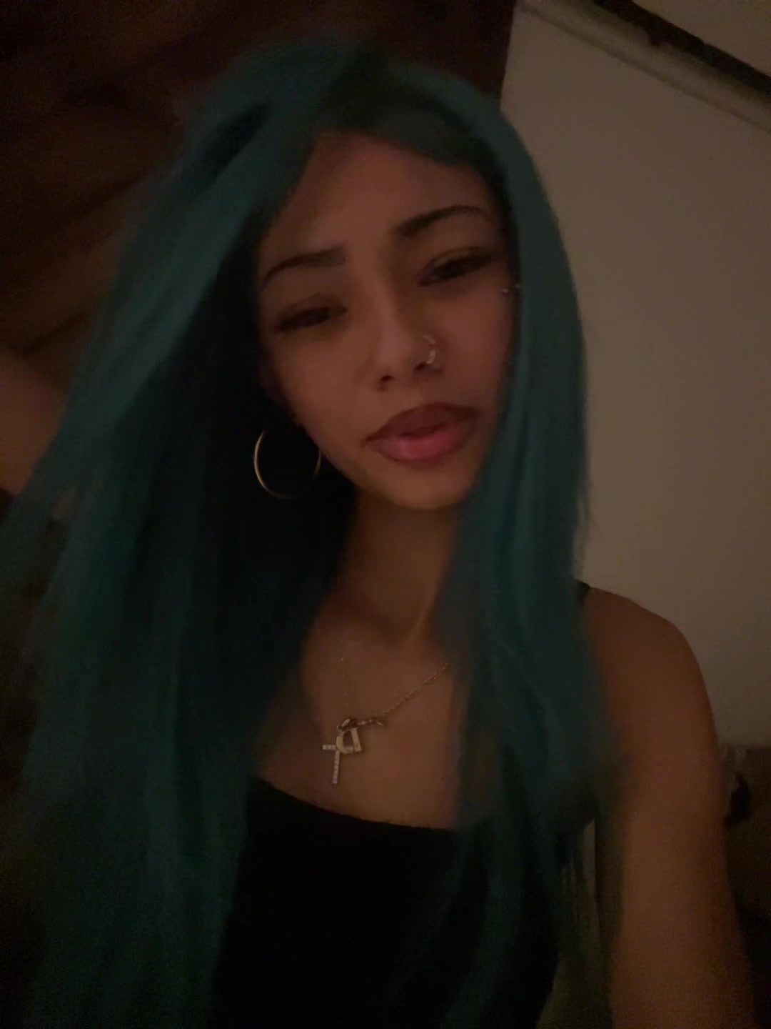 @️
