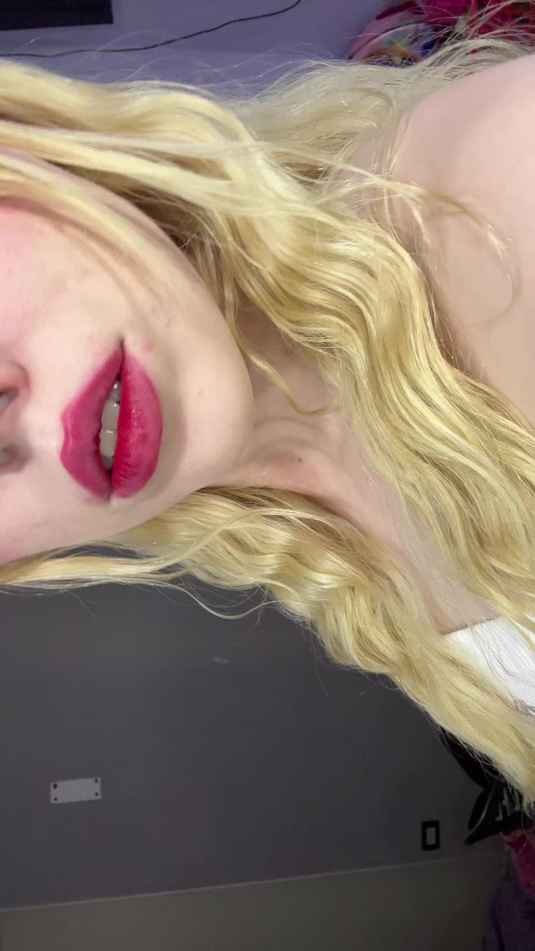 @isabellaneth