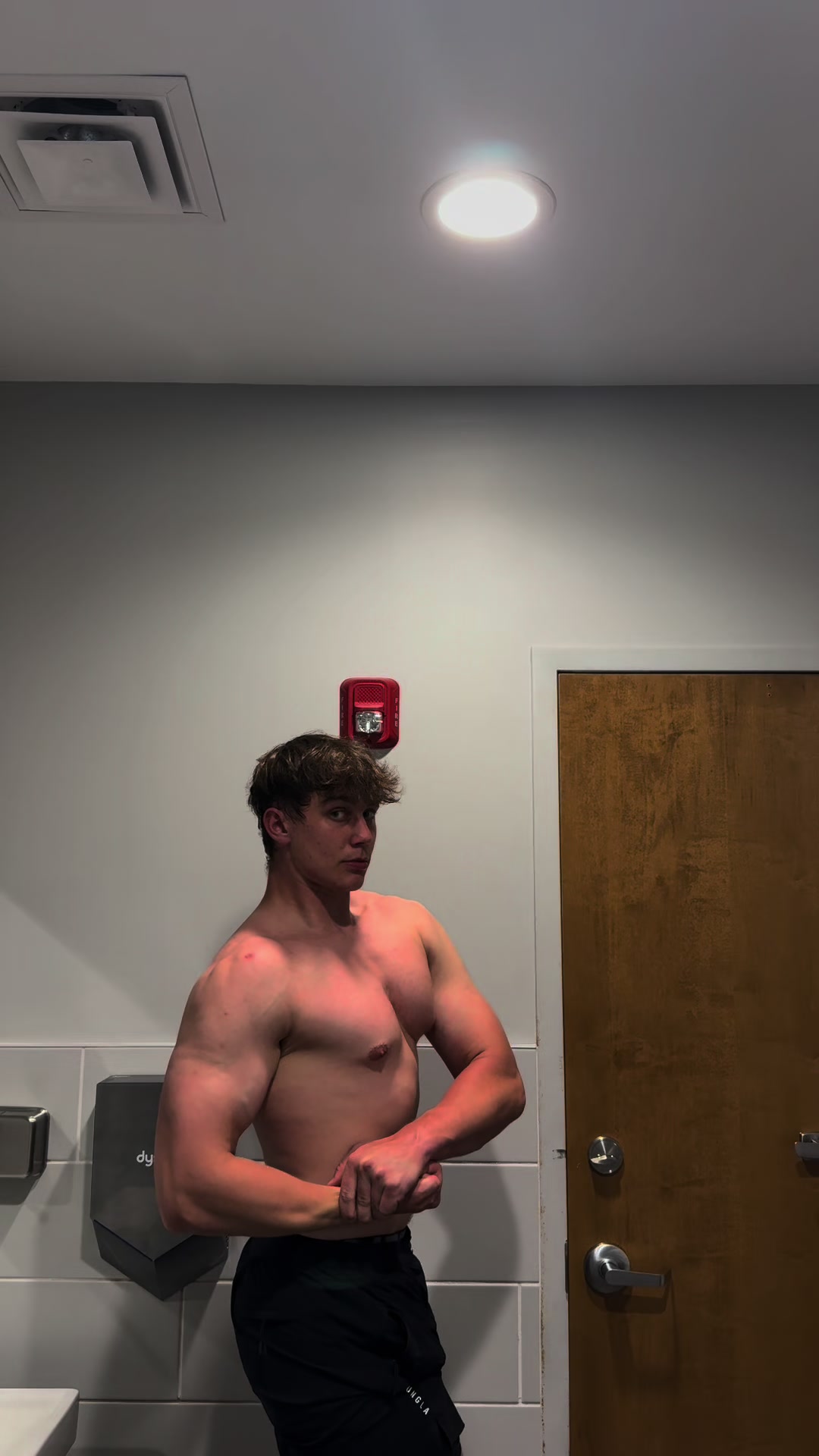 @Goyo.Lifts