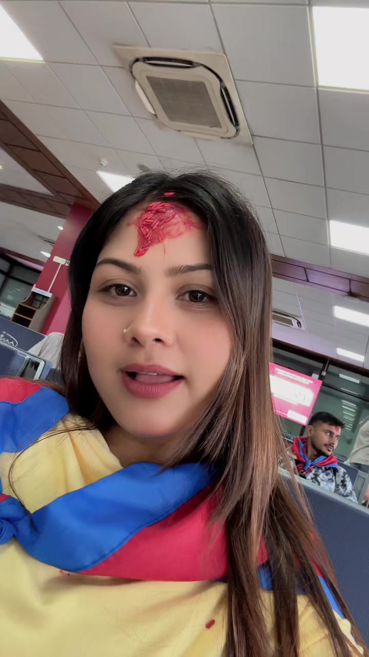 @Binishathapa