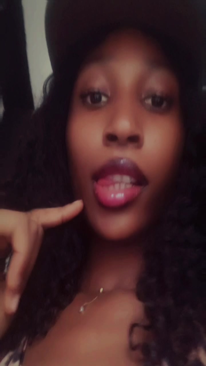 @Emmanuella♊🎀