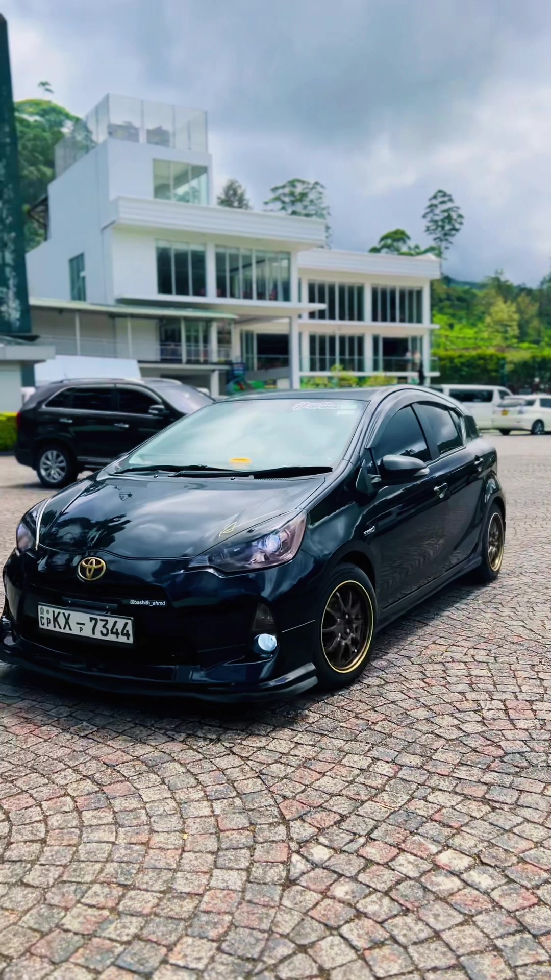 @Bashith - Mr Black 🇱🇰🖤