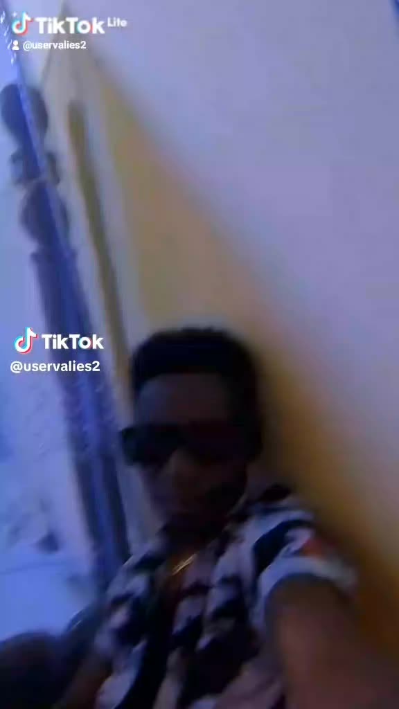 @valey🫰🫵👉