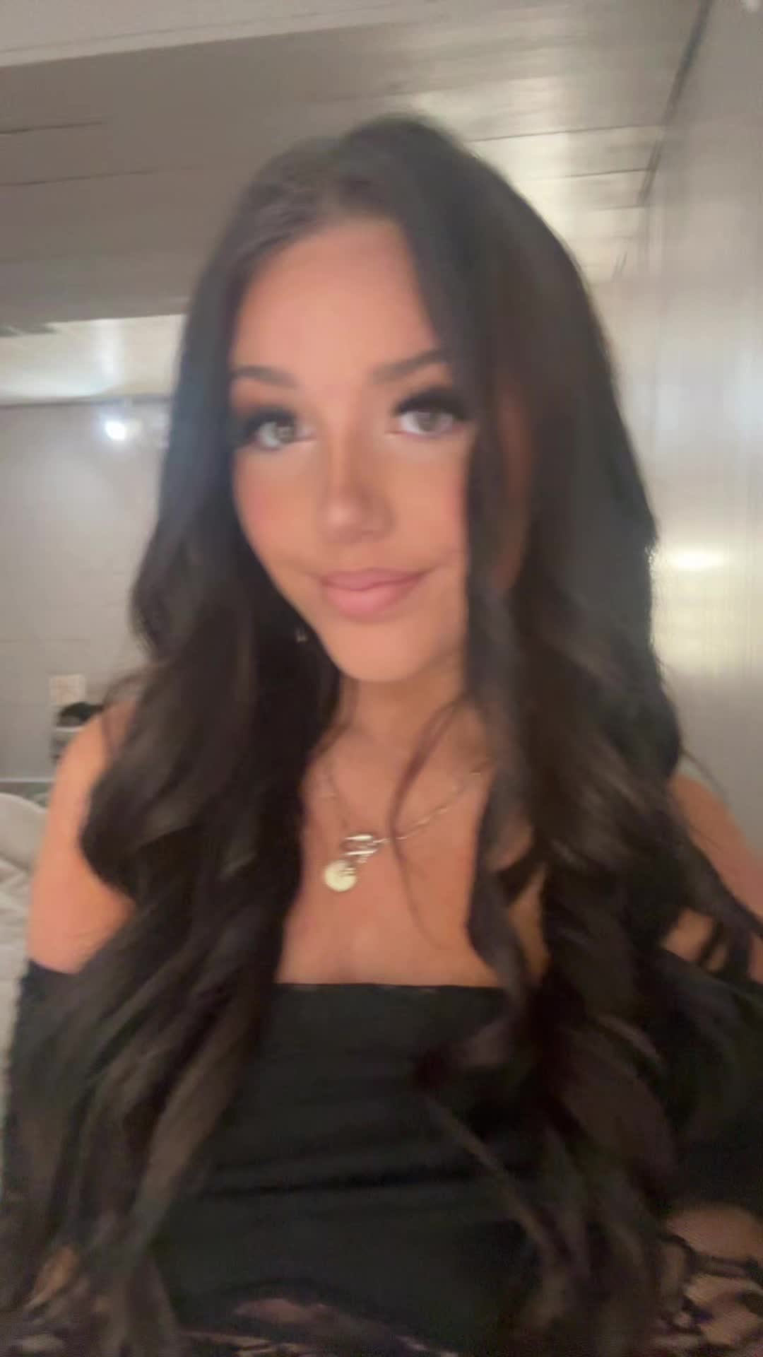 @𝚟𝚊𝚗𝚊𝚑 𝚐𝚛𝚊𝚌𝚎 💌💌
