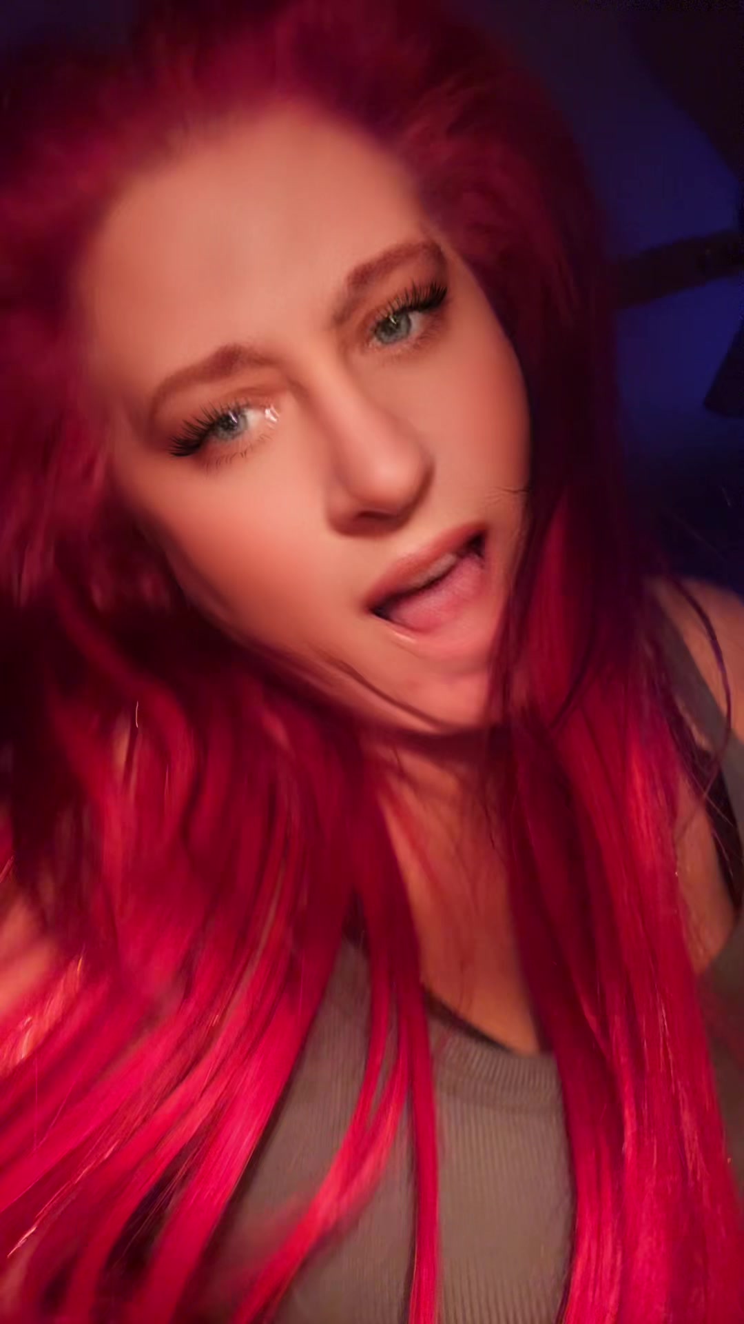 @Red
