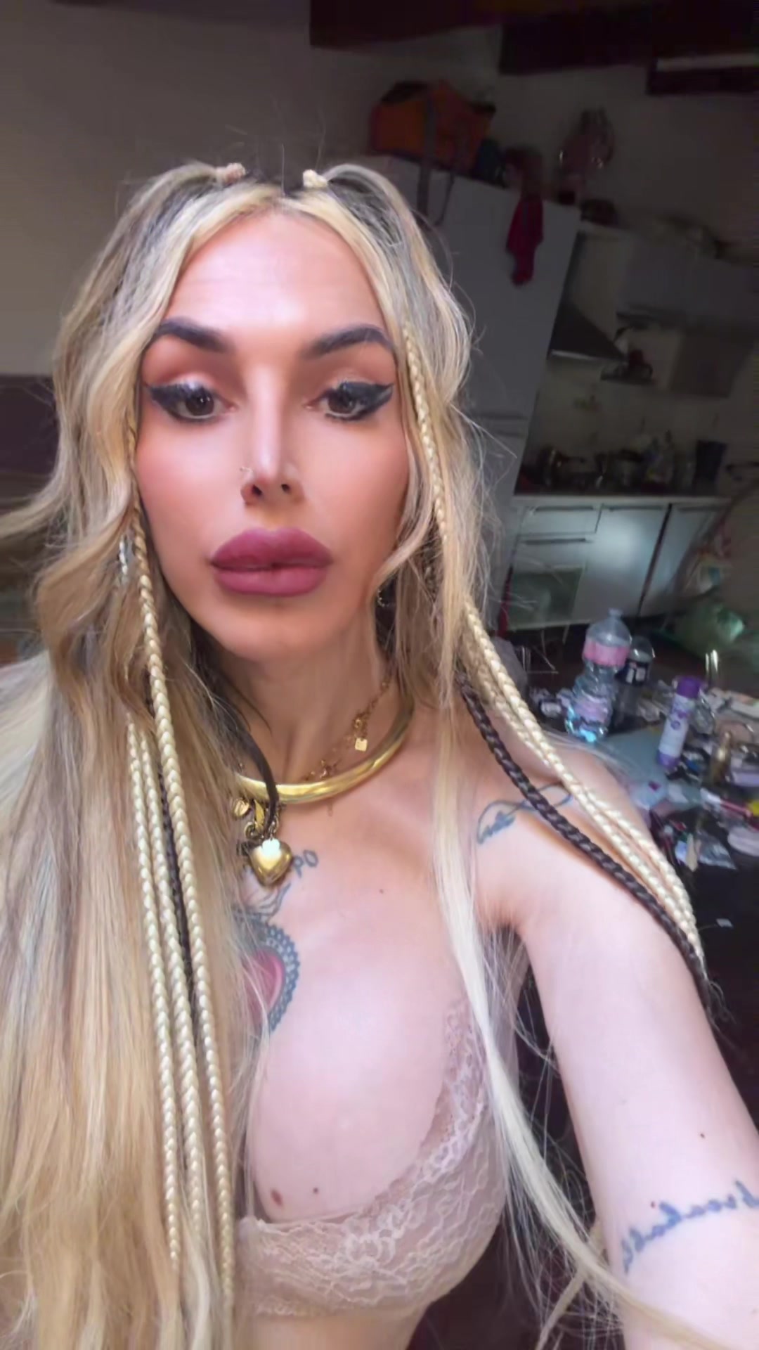 @Fabiana ๐ค