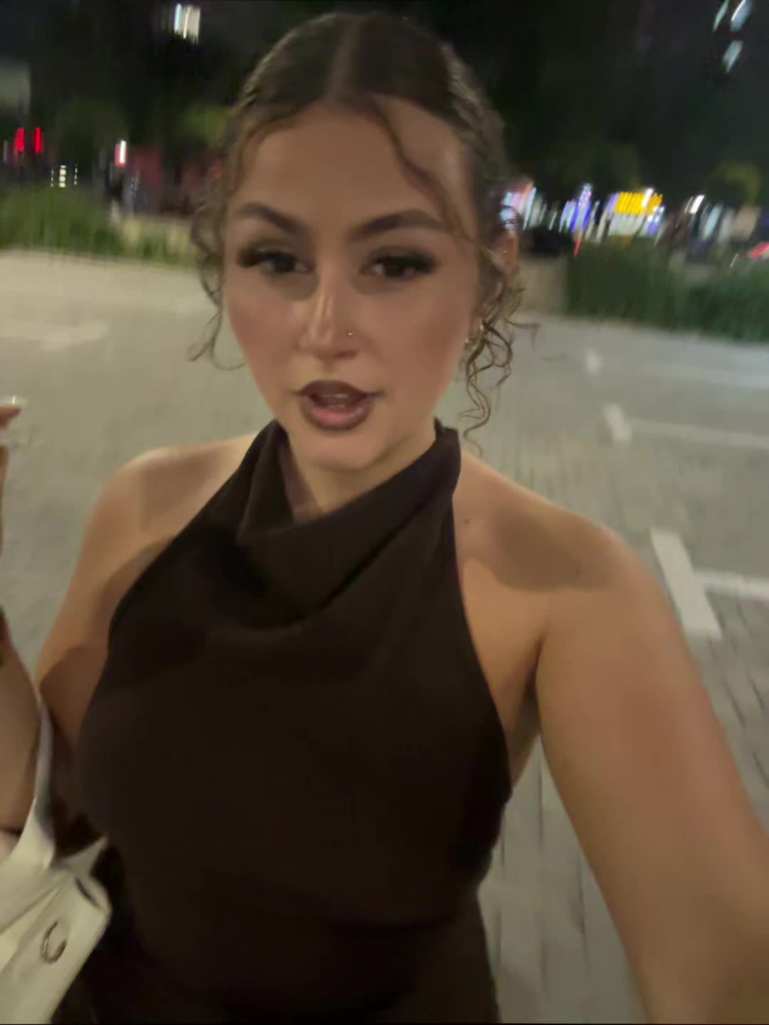 @ℰ𝓁ℴ𝓃𝒶