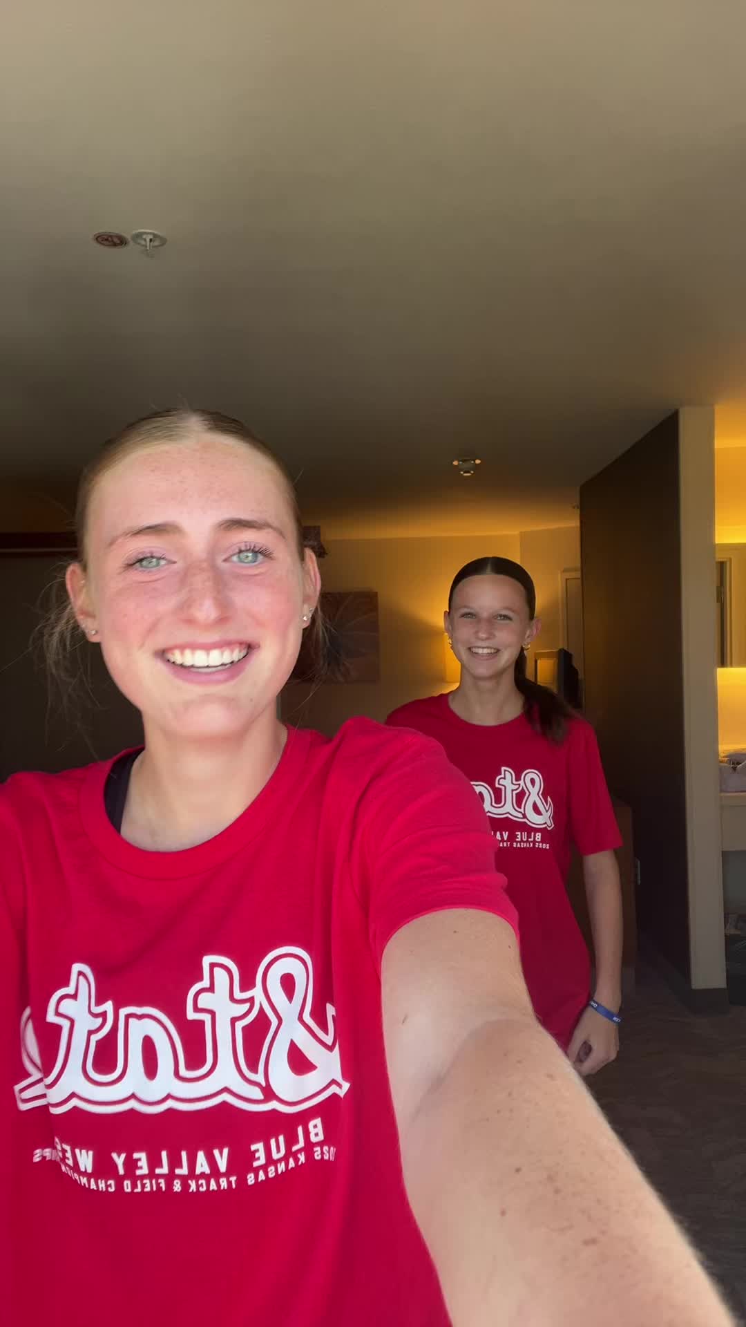 @Kate_.Larson