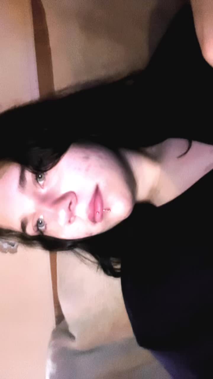 @Chriss
