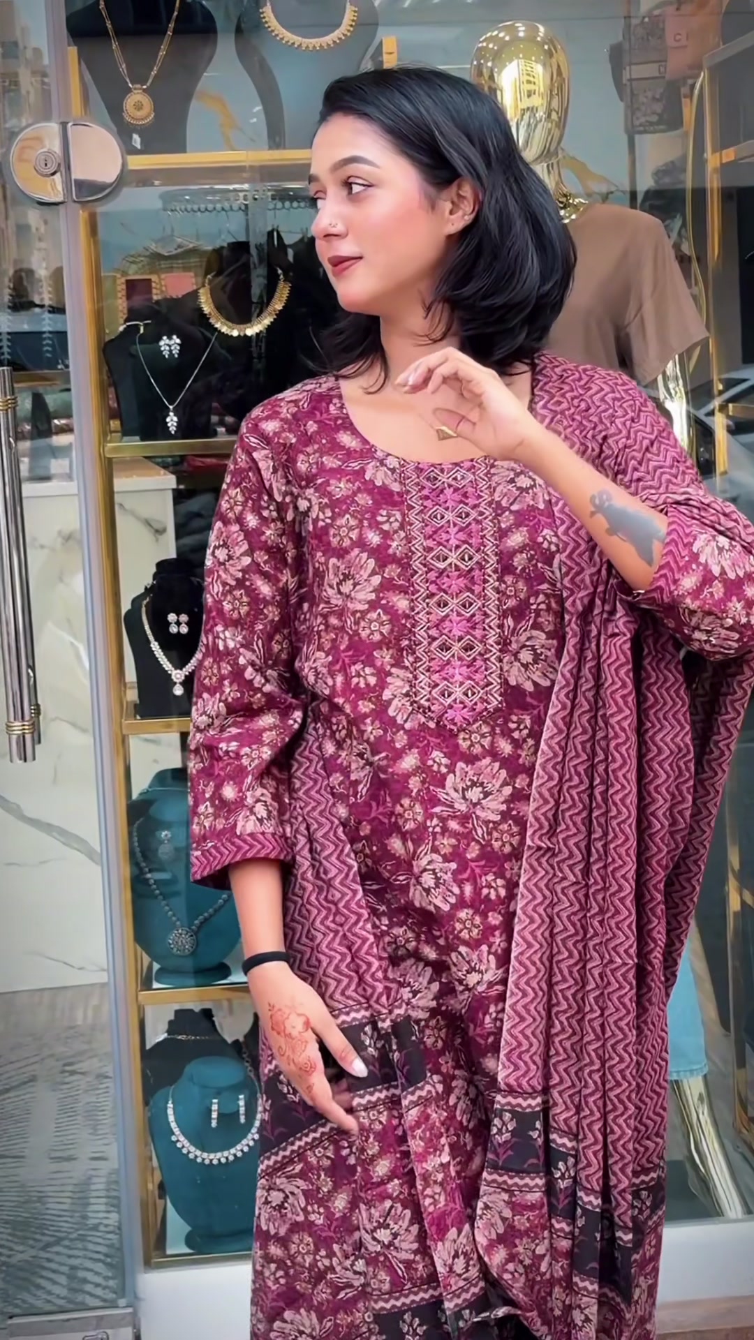 @Green Leaf Fashion