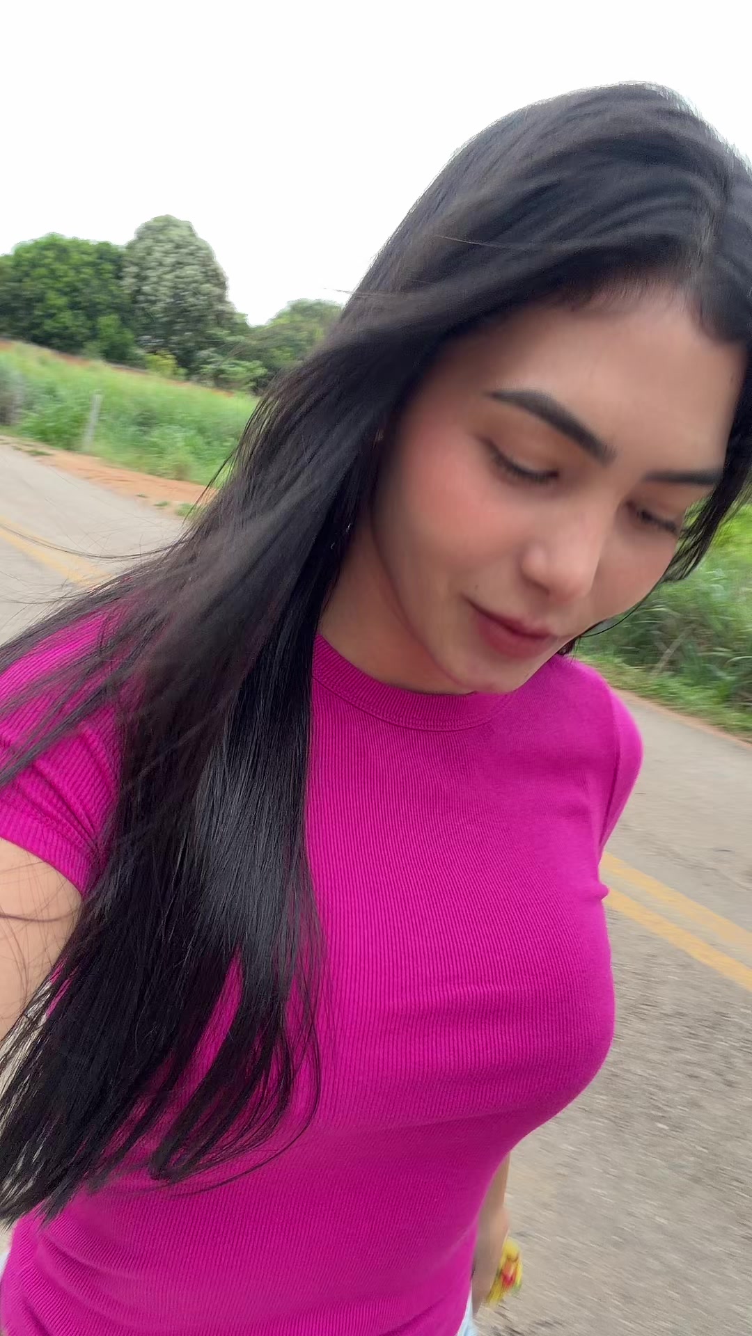 @Tha&iacute;s Aruna🌟