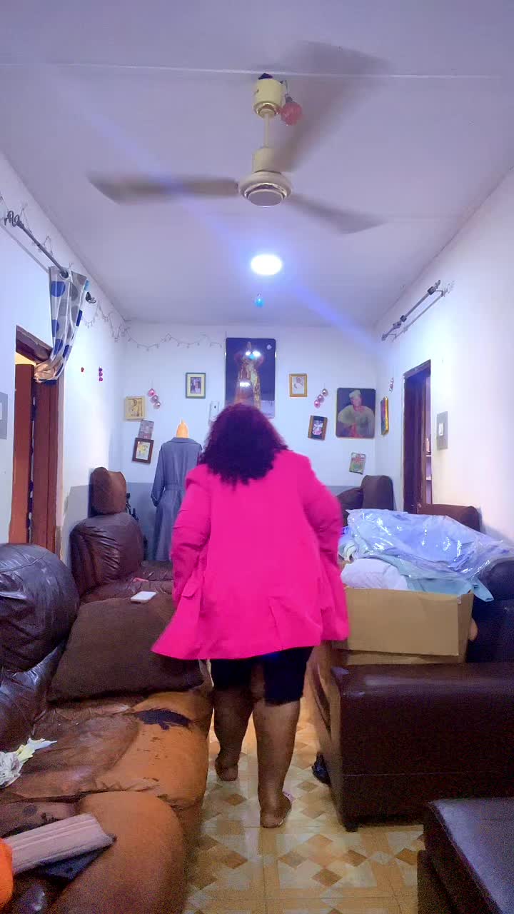@Darlinggirlbello