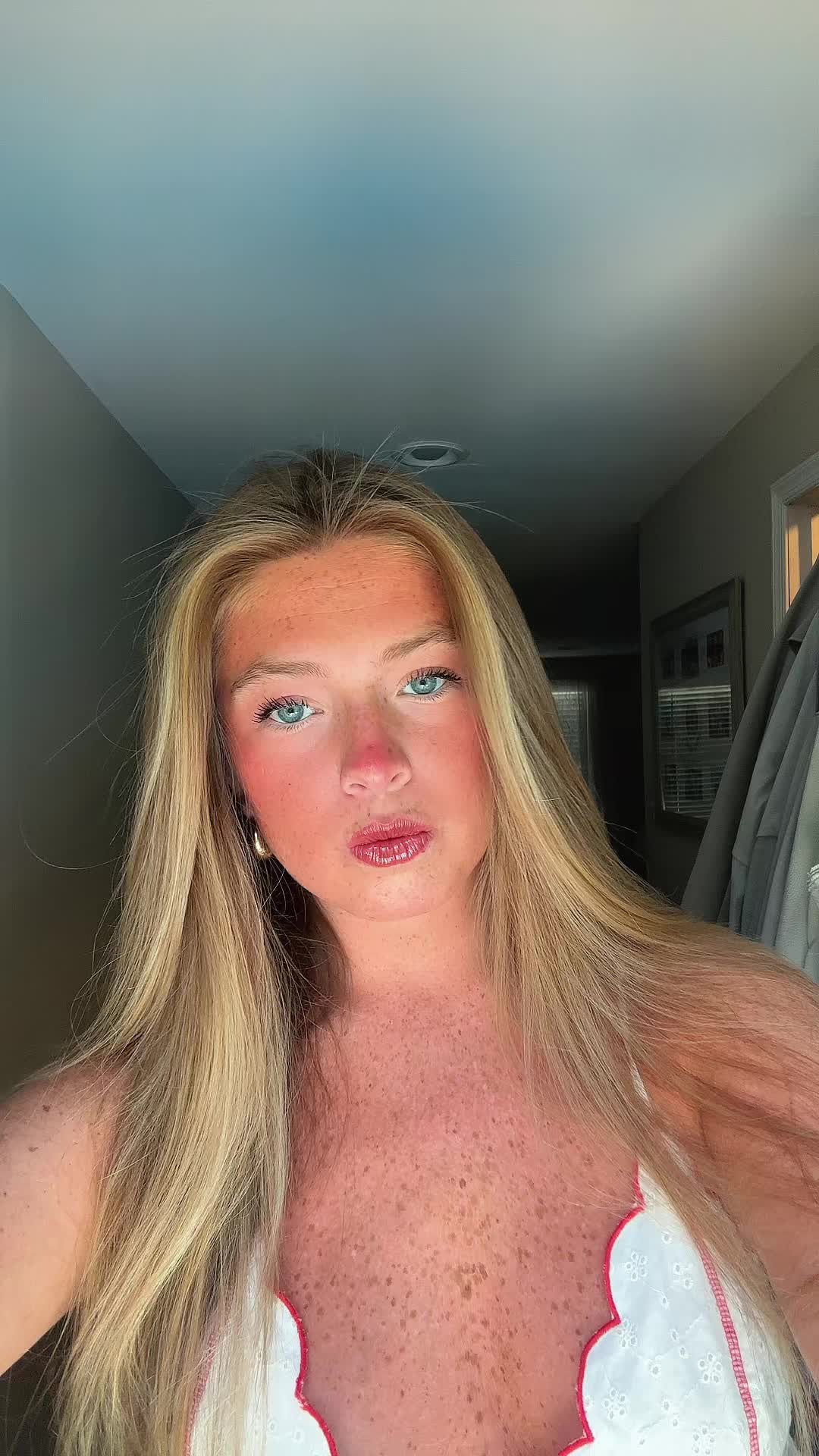 @alena cattani