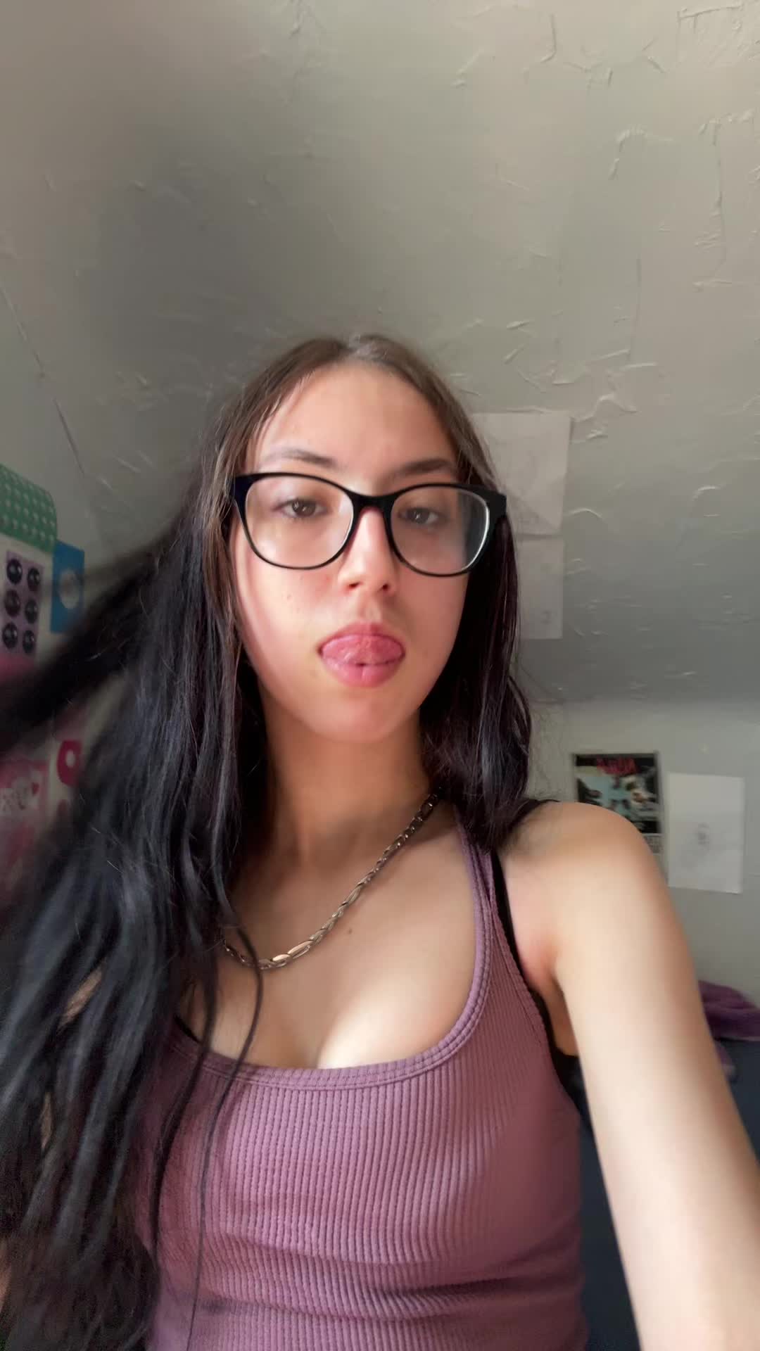 @samanthasanger2