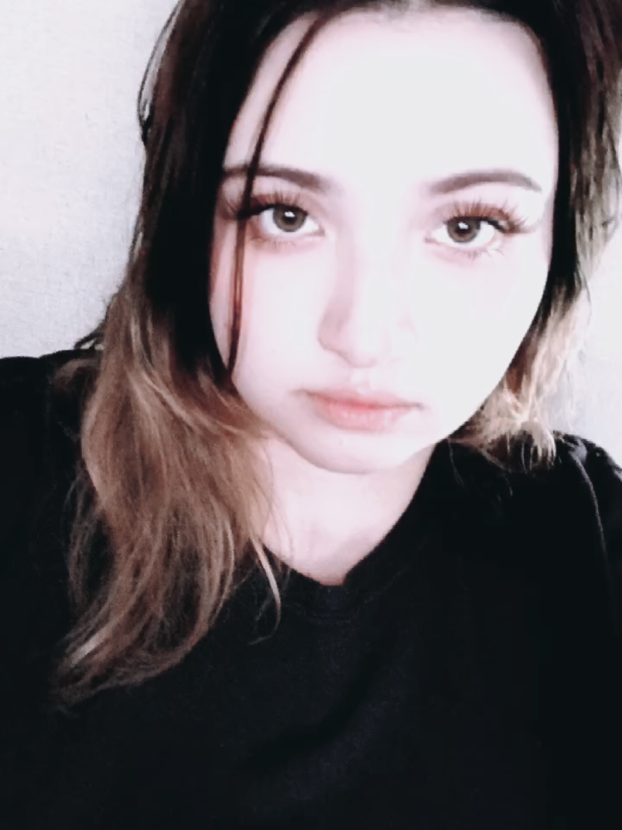 @EncantoAshPlayz