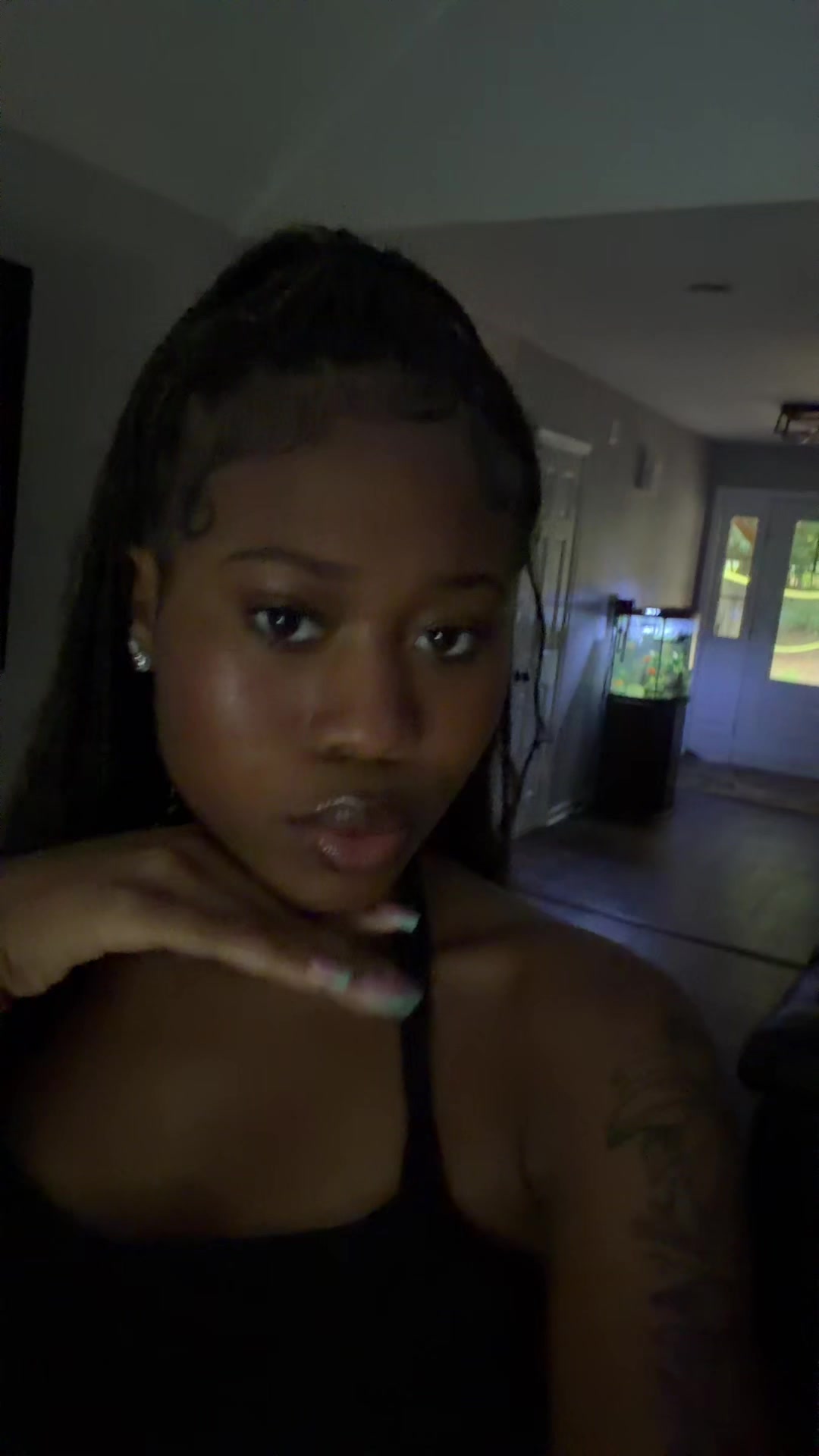 @niya niya