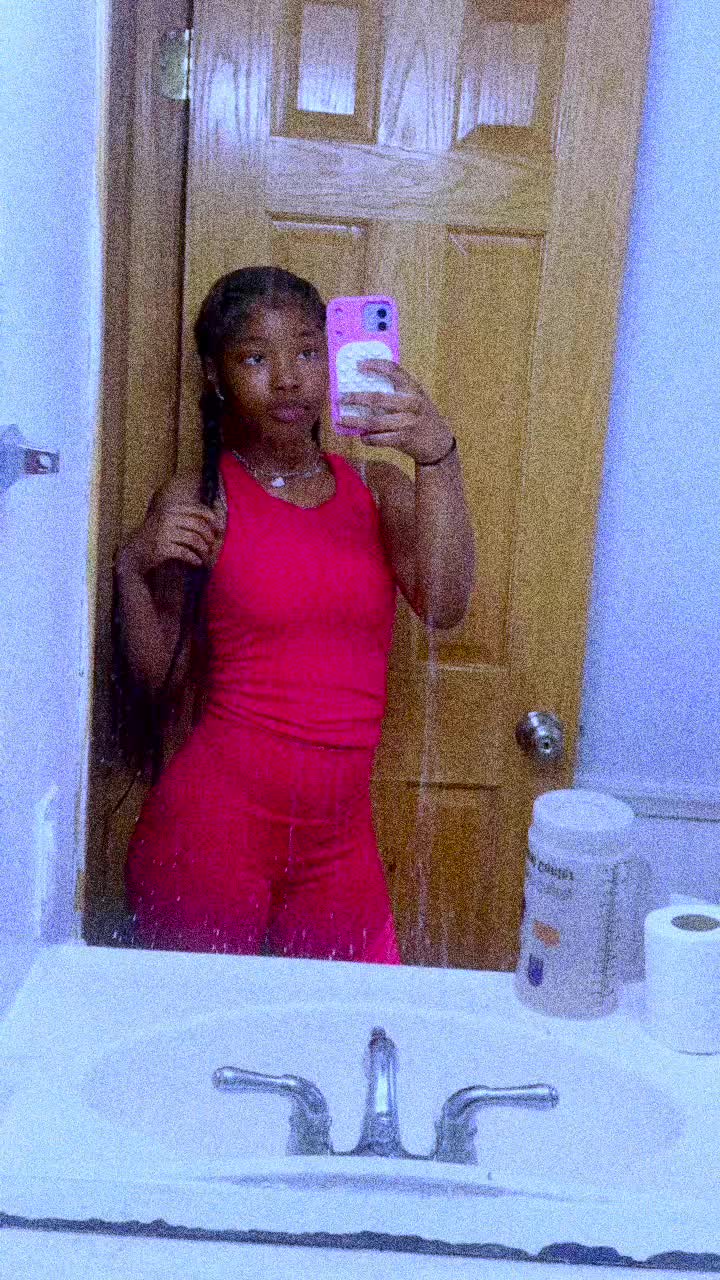 @Noelle&rsquo;Marie 💞💞